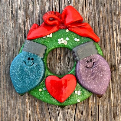 Tis The Season Christmas Ornaments 2 LIGHT BULBS WREATH WITH CHRISTMAS LIGHTS ORNAMENT