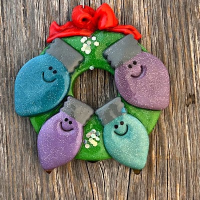 Tis The Season Christmas Ornaments 4 LIGHT BULBS WREATH WITH CHRISTMAS LIGHTS ORNAMENT