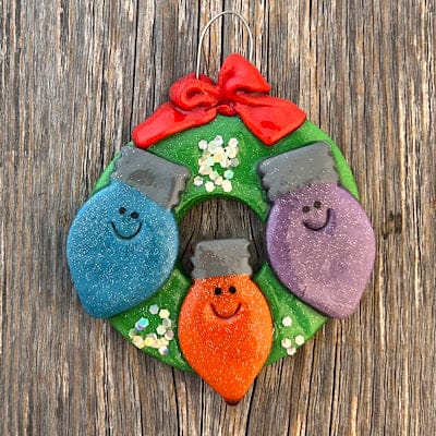 Tis The Season Christmas Ornaments WREATH WITH CHRISTMAS LIGHTS ORNAMENT